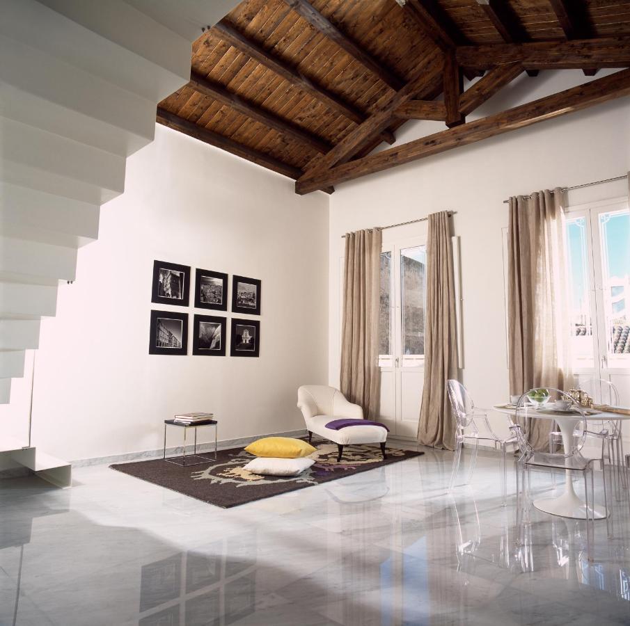 Right House - Characteristic Marina District Apartment Cagliari Exterior foto
